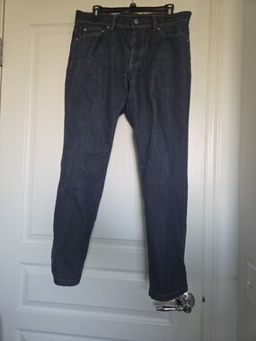 L.L. Bean Men’s Straight Jeans in Dark Blue